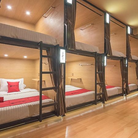 Vk Pods Bandung Albergue Exterior foto