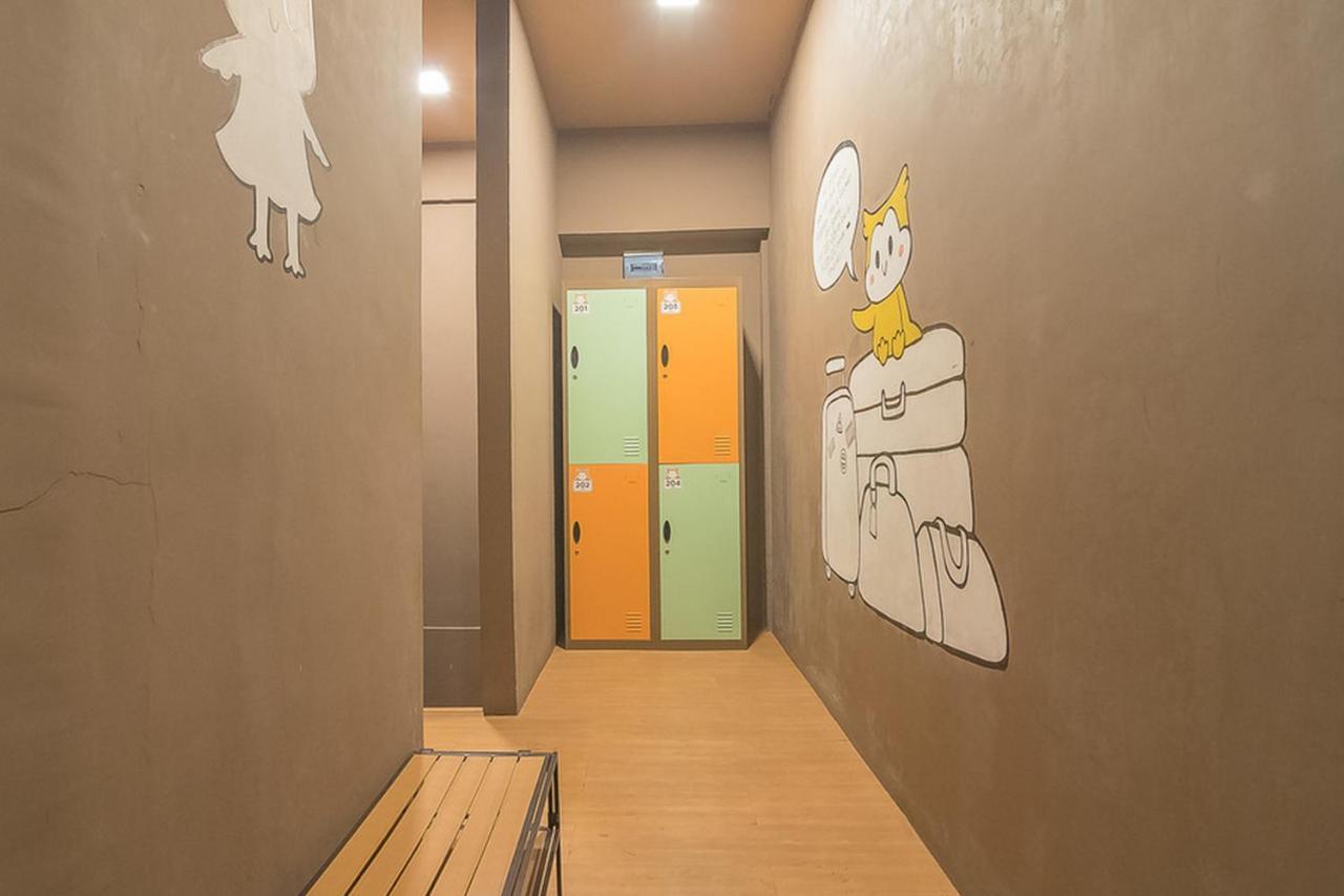 Vk Pods Bandung Albergue Exterior foto